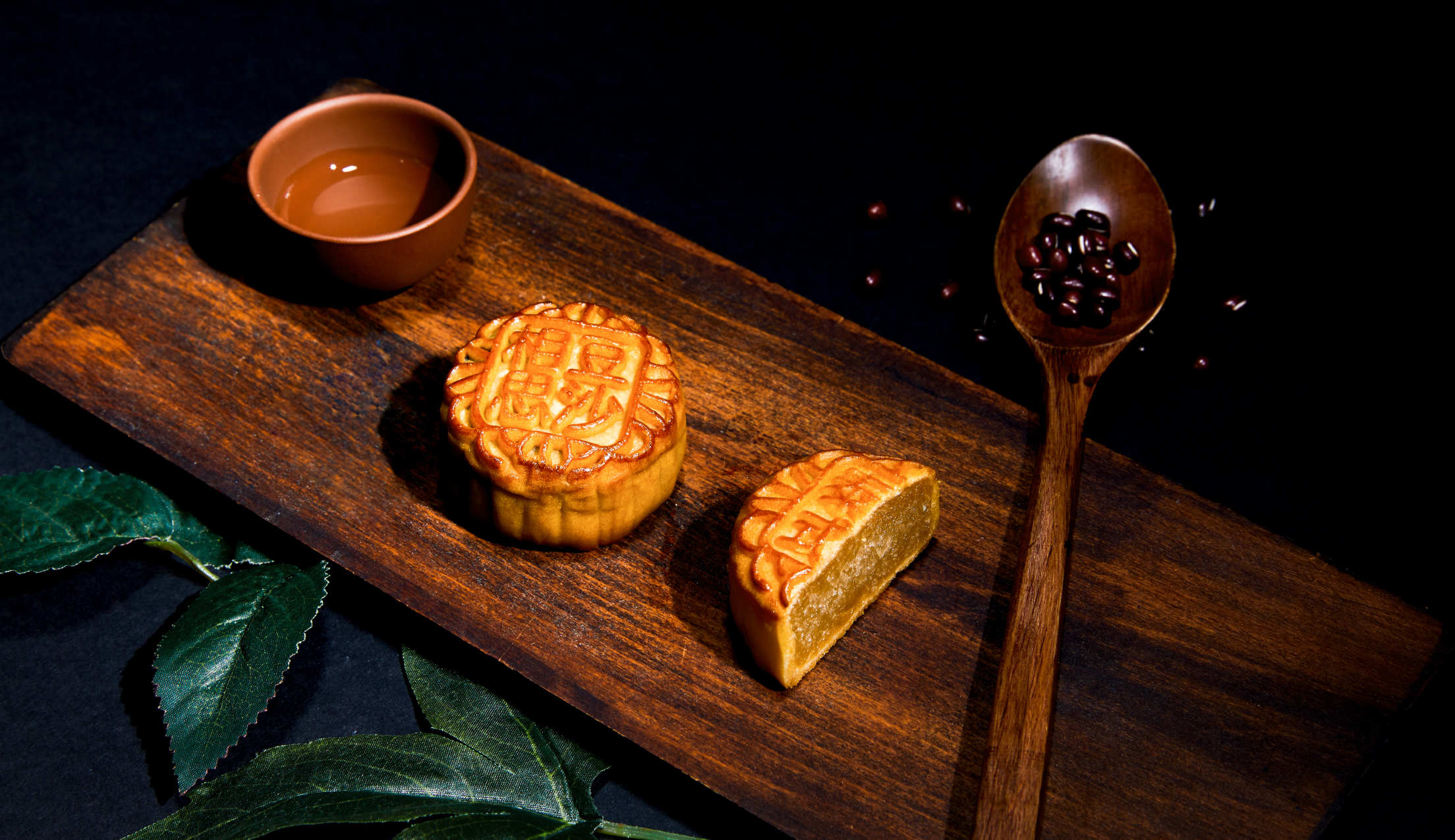 【節日行銷策略】以中秋節為例：如何透過「數據」與「體驗」，打造一場超乎想像的品牌盛宴？